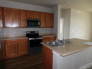 Photo #4: 7157988 Listing