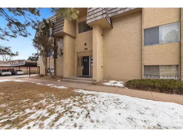 MLS: 7158108 Condo For Sale