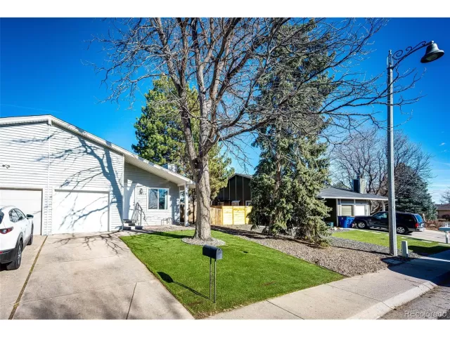 MLS: 7159238 Condo For Sale