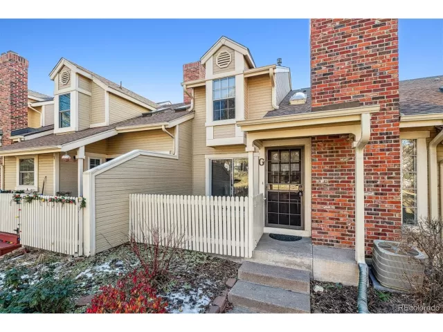 MLS: 7163273 Condo For Sale