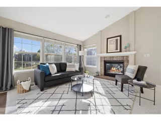 Photo #4: 7163916 Listing