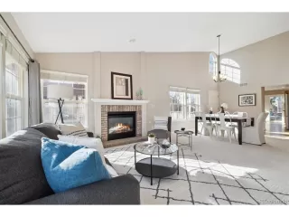 Photo #5: 7163916 Listing