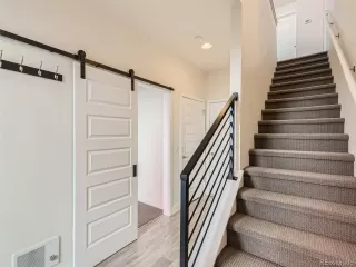 Photo #5: 7163971 Listing 