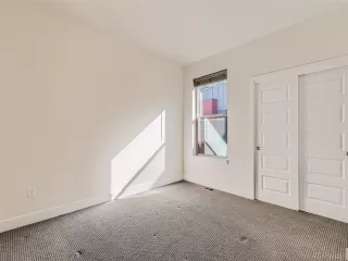 Photo #6: 7163971 Listing 