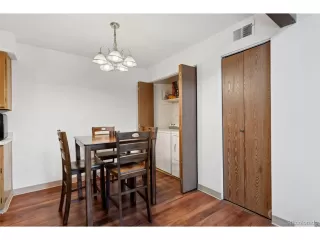 Photo #5: 7165825 Listing 