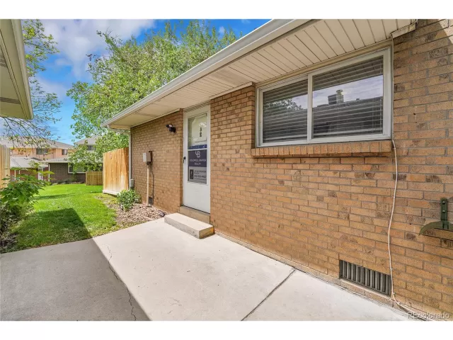 MLS: 7167806 Condo For Sale