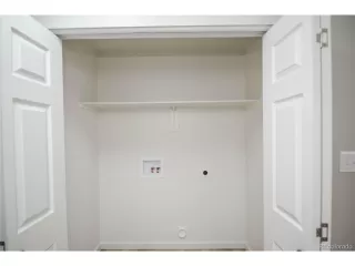 Photo #6: 7169288 Listing