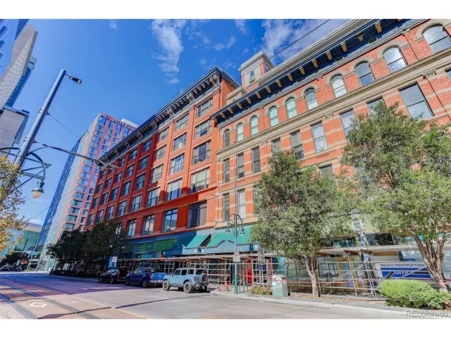 MLS: 7170843 Condo For Sale