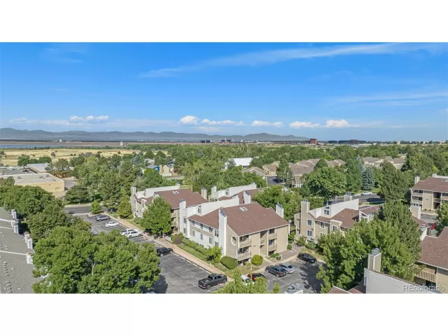 MLS: 7173906 Condo For Sale