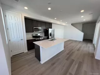 Photo #2: 7175486 Listing 