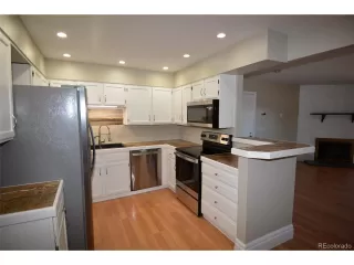 Photo #3: 7186290 Listing 