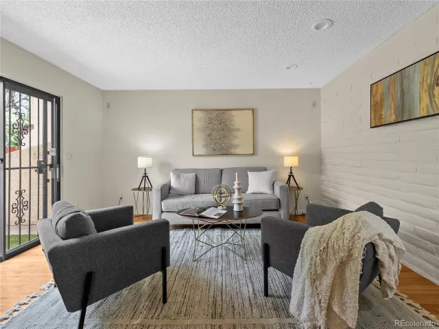 MLS: 7190736 Condo For Sale