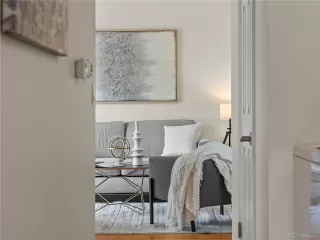 Photo #4: 7190736 Listing 