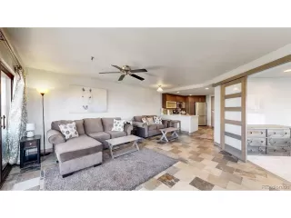 Photo #3: 7190891 Listing