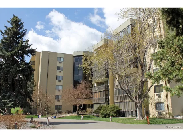 MLS: 7196198 Condo For Sale