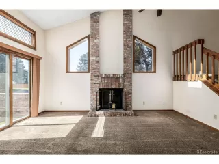 Photo #4: 7196358 Listing