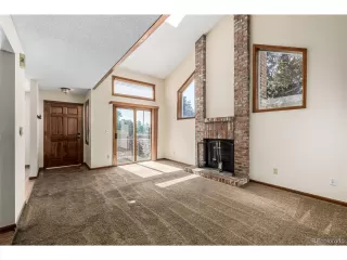 Photo #5: 7196358 Listing