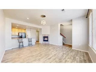 Photo #4: 7199868 Listing