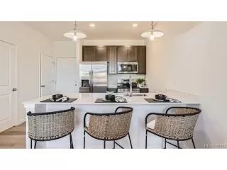 Photo #5: 7203649 Listing 