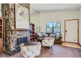 Photo #2: 7203745 Listing