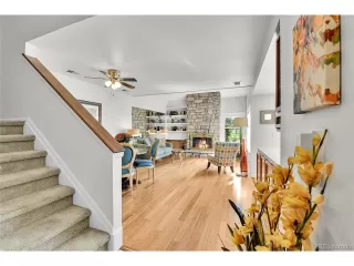 Photo #5: 7203870 Listing