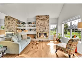 Photo #6: 7203870 Listing