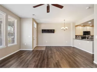 Photo #4: 7204320 Listing