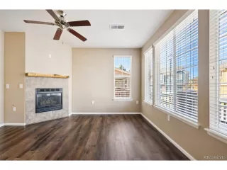 Photo #6: 7204320 Listing