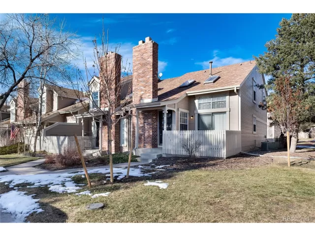 MLS: 7204461 Condo For Sale