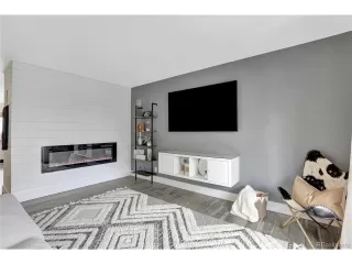 Photo #4: 7207931 Listing