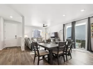 Photo #4: 7209740 Listing