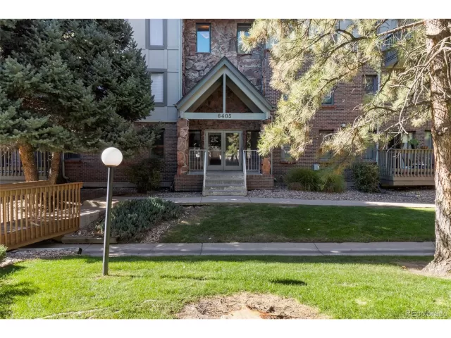 MLS: 7212227 Condo For Sale