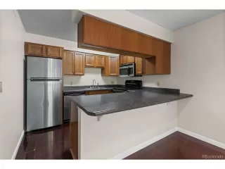 Photo #2: 7212227 Listing