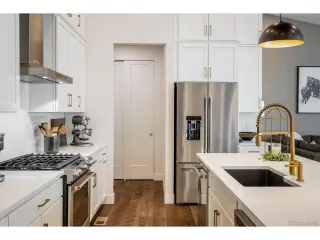 Photo #6: 7212677 Listing 