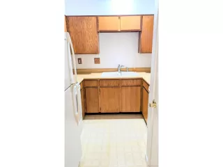 Photo #5: 7213341 Listing