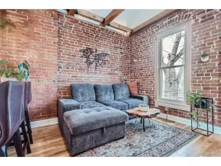 Photo #2: 7215273 Listing