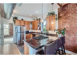 Photo #4: 7215273 Listing