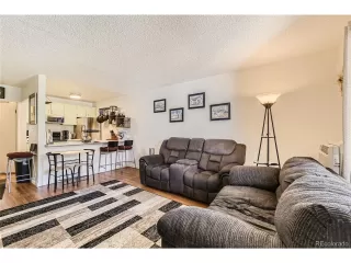 Photo #4: 7215499 Listing