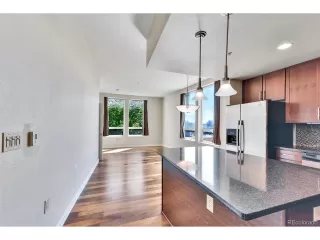 Photo #6: 7215566 Listing