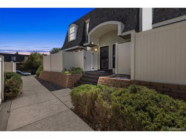 MLS: 7215630 Condo For Sale