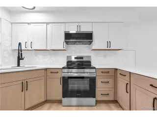 Photo #5: 7216690 Listing 