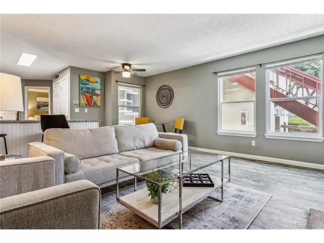 MLS: 7218158 Condo For Sale