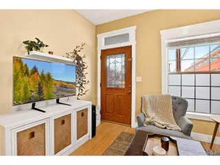 Photo #3: 7219617 Listing