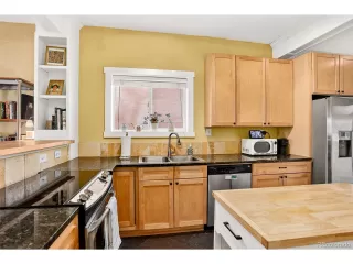 Photo #5: 7219617 Listing