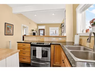 Photo #6: 7219617 Listing