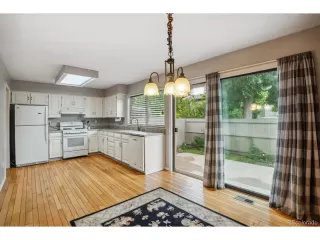 Photo #6: 7224207 Listing 