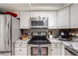 Photo #4: 7224732 Listing