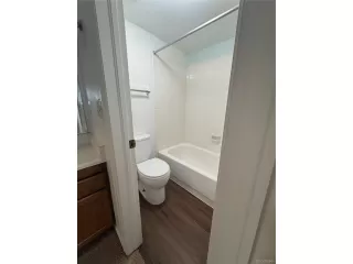 Photo #6: 7225482 Listing