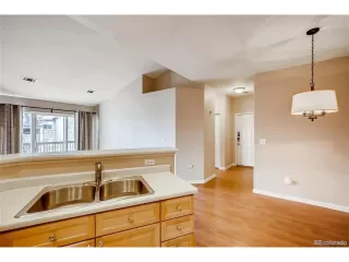 Photo #6: 7227160 Listing