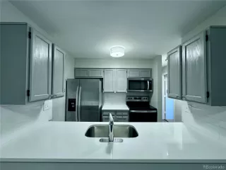 Photo #3: 7228805 Listing